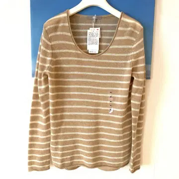 새상품 미사용품 택 포함 UNIQLO 캐시미어 100% 긴팔 니트 M