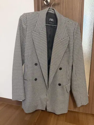 ZARA 체크 무늬 더블 브레스트 자켓