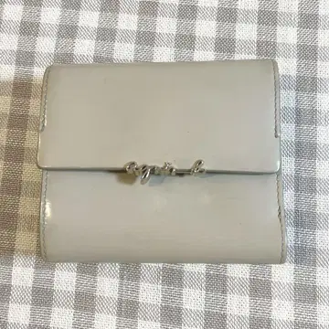 아네스베 가마구치 지갑