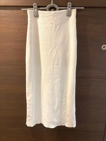 미사용 ZARA 리브 니트 타이트 스커트 아이보리