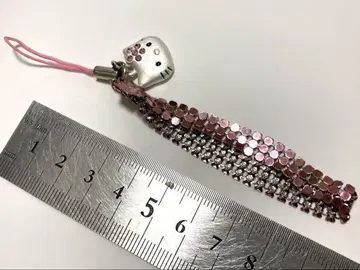 헬로키티 핸드폰 스트랩 중고품