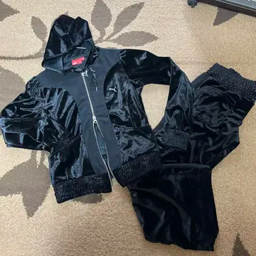 미사용 PUMA 벨벳 저지 셋업 M 사이즈 블랙