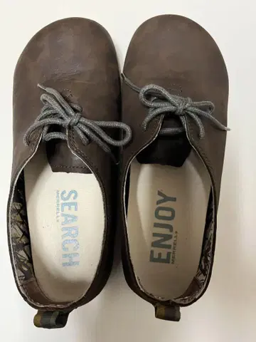 MERRELL 브라운 플랫슈즈