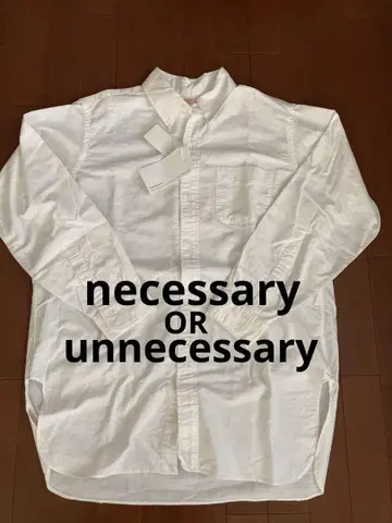 necessary or unnecessary 프리미엄 버튼 다운 셔츠