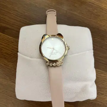 kate spade KSW1617 고양이 귀 디자인 시계