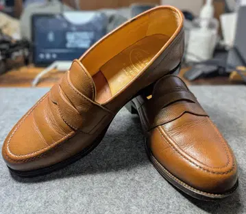 SCOTCH GRAIN 브라운 로퍼