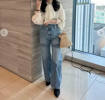 코코딜 리메이크 허리 슬릿 디자인 데님 팬츠