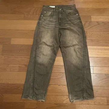 ZARA 브라운 스트레이트 데님