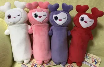 TWICE LOVELYS 노비후냐 파우치