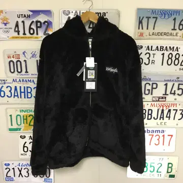 미사용 새상품 Mark Gonzales 마크곤잘레스 보아 자켓 사이즈 M