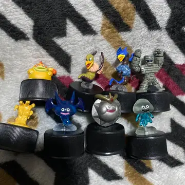 드래곤 퀘스트 병뚜껑 8개 세트