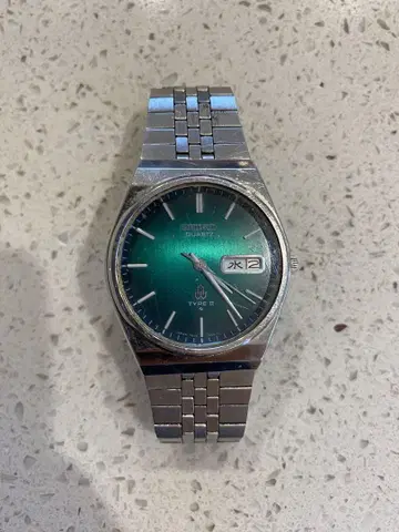 SEIKO 타입II 그린 그라데이션 쿼츠