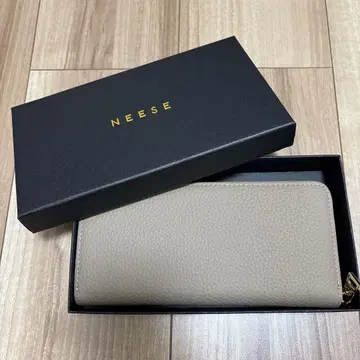 NEESE 베이지 장지갑 180도 오픈