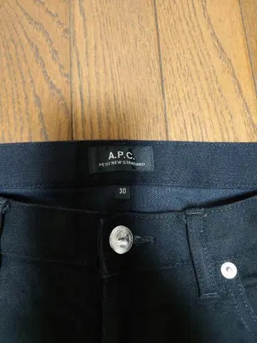 A.P.C. PETIT NEW STANDARD 블랙 사이즈 30