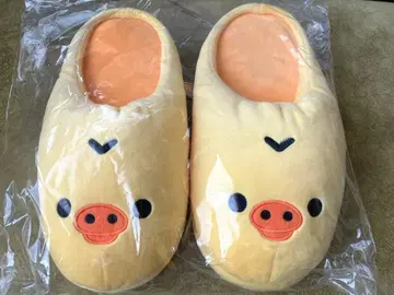 키이로이토리 룸슈즈 봉제인형 슬리퍼 쫀득쫀득 소재 리락쿠마
