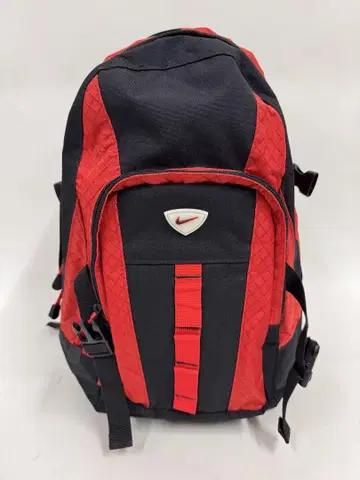Nike 나이키 백팩 빨검 퀼팅 디자인