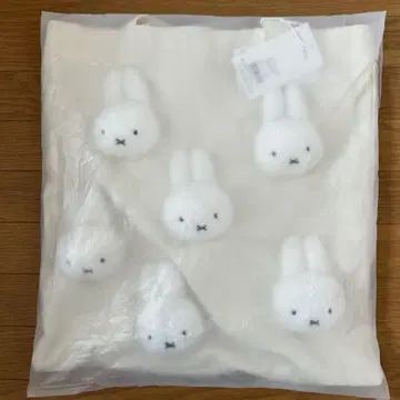 [ 미개봉 새상품 ] 메리제니 모코모코 미피 토트백 아이보리 화이트