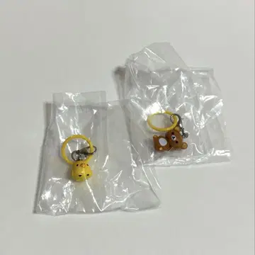 리락쿠마 키이로이트리 메지루시 액세서리 가챠가챠