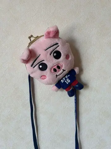 호쿠부 요시노 기타히토 숄더