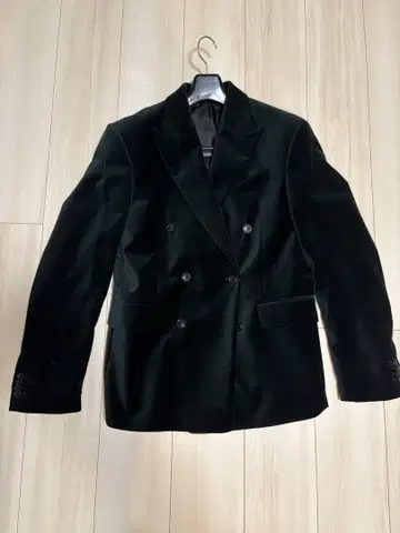 ZARA 벨벳 더블 브레스트 자켓 EUR 46