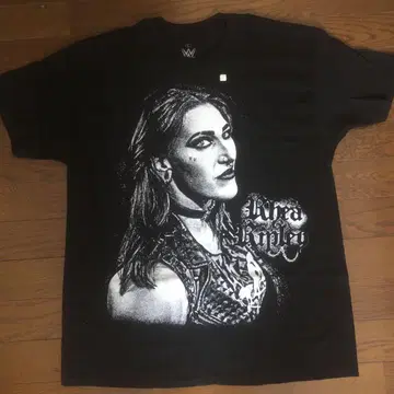 [ 새상품 미사용 ] WWE 리아 리플리 T셔츠