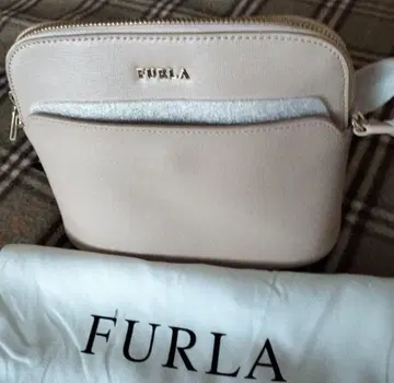 [택 포함 새상품] FURLA 훌라 숄더백