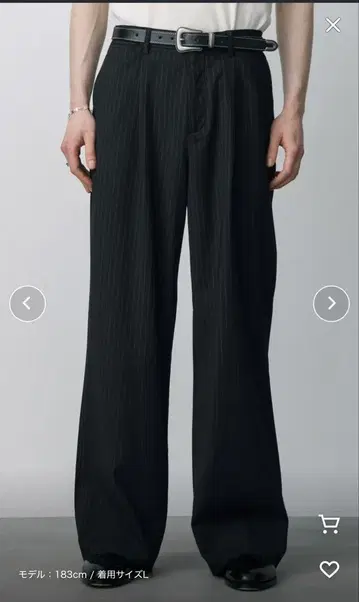 LURAKU One tuck straight slacks /