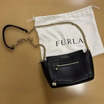 FURLA 블랙 숄더백