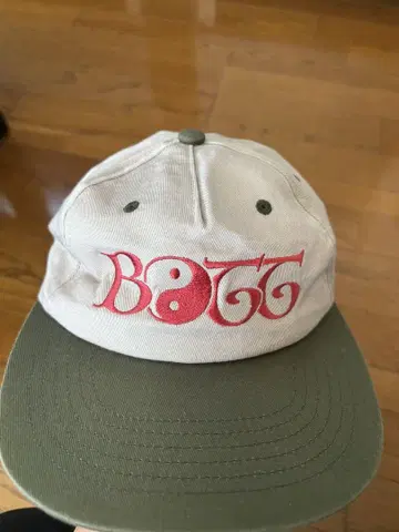 BoTT 베이지 올리브 스냅백 캡