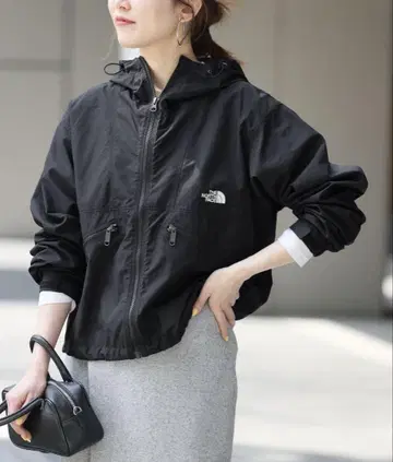 [ THE NORTH FACE ] 쇼트 컴팩트 재킷