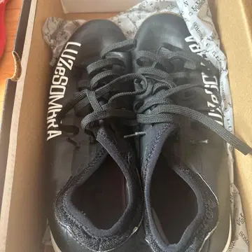 LUZ e SOMBRA 블랙 풋살화 25cm