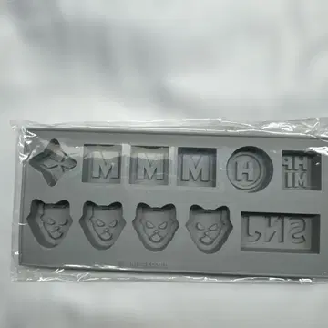 8th Anniversary ver. 실리콘 아이스 트레이 마텐로
