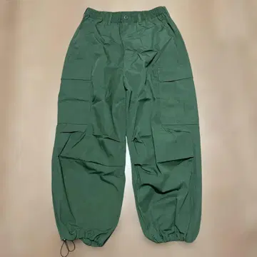GU 카고 팬츠 올리브 그린