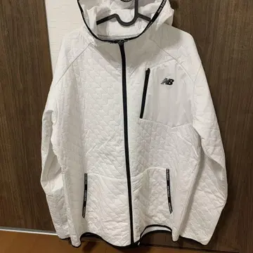 뉴발란스 퀼팅 자켓 화이트