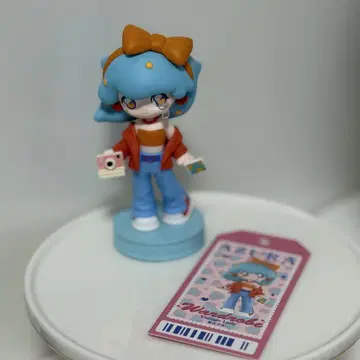 POPMART AZURA Vintage Girl