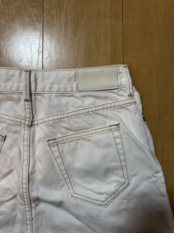 화이트 데님 스커트