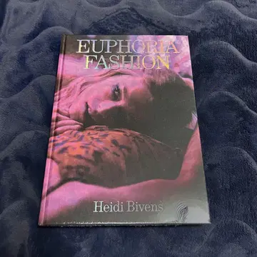 A24 EUPHORIA FASHION 도서  아트북 영화