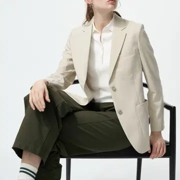 UNIQLO 감동 자켓 베이지