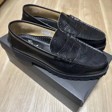 켄포드 페이즐리 로퍼