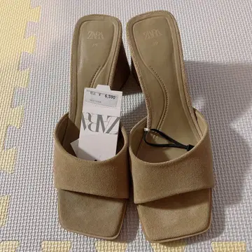 ZARA 베이지 오픈토 샌들