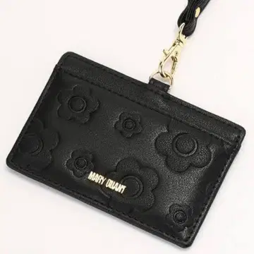 MARY QUANT 블랙 패스 케이스