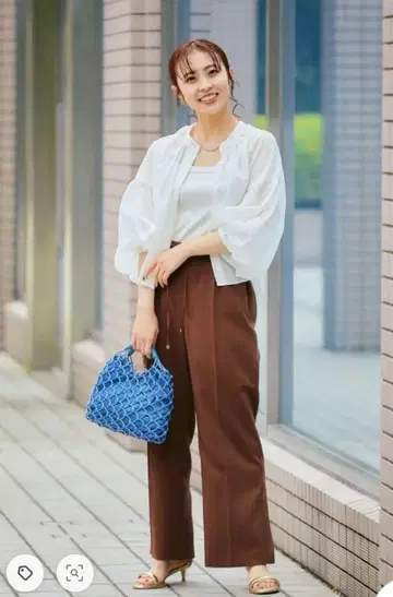 유나이티드 애로우즈 시어 블라우스 화이트