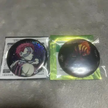 극장판 귀멸의 칼날 무한성편 제1장 글리터 캔뱃지 아카자 말하는 눈빛