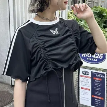 Mavie..7 라인 자수 드로스트 T셔츠