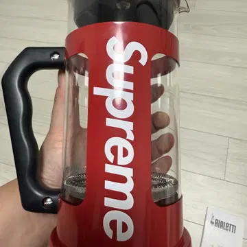 Supreme x Bialetti 8-Cup French Press 판매 | 브랜드 중고거래