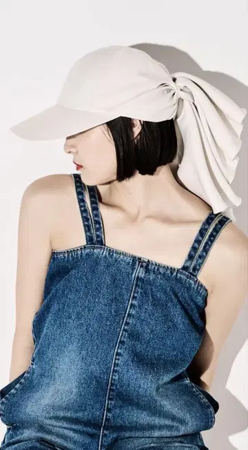 JENNE 소두 연출 드레이프 멀티웨이 캡