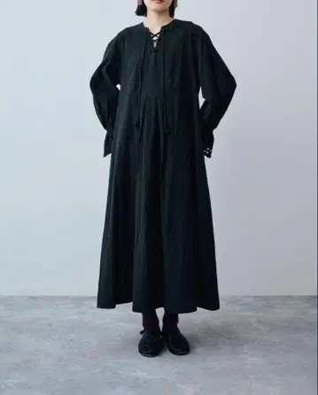 메데쥬큐 타카야마 미야코 콜라보 레이스업 카프탄 원피스 롱