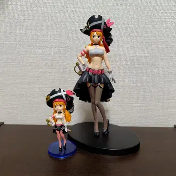 ONE PIECE FILM RED 나미 피규어 2개 세트
