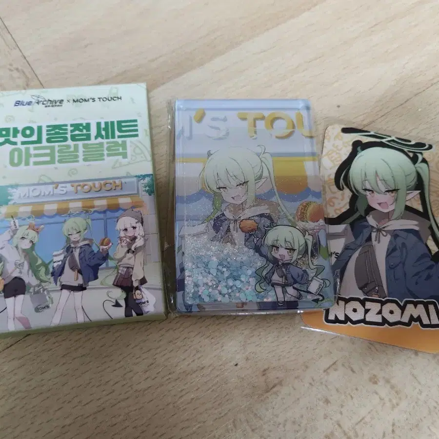 ブルーアーカイブ ノゾミ フォトカード トレカ アクリルブロック マムズタッチ ブルアカ マムズタッチ アクリルブロック トレカ ノゾミ ヒカリ フォト