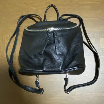PICONE 블랙 가죽 백팩